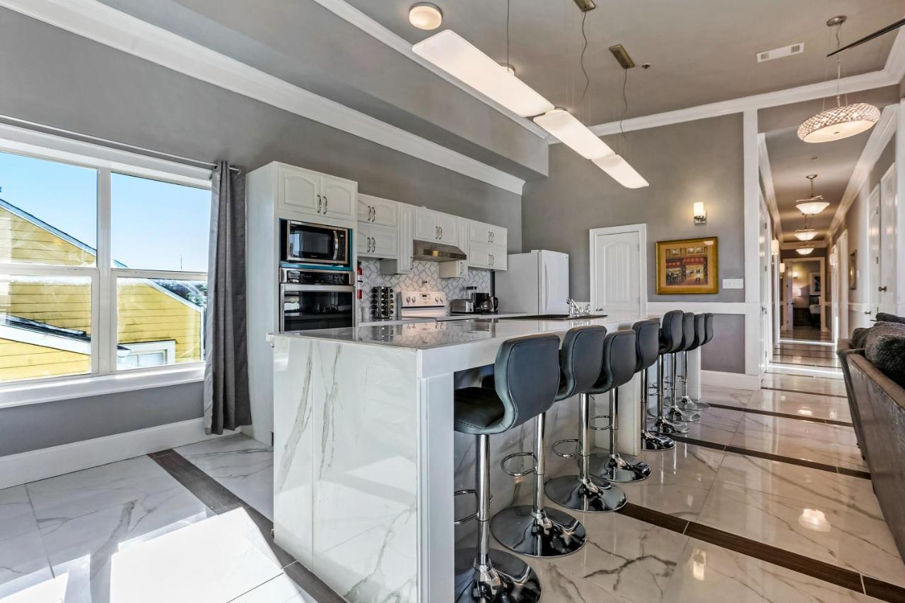 5Br Penthouse Steps To The Streetcar & Fq Leilighet New Orleans Eksteriør bilde