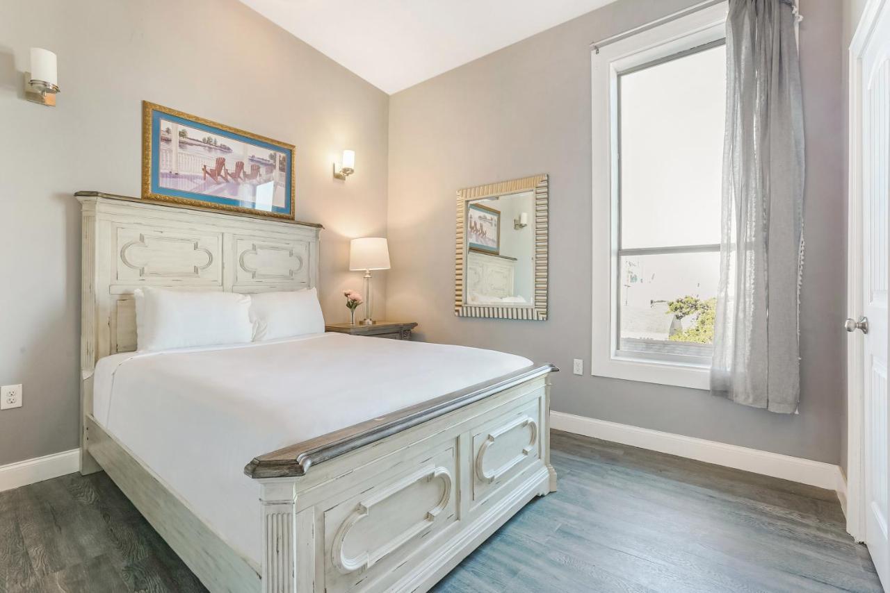 5Br Penthouse Steps To The Streetcar & Fq Leilighet New Orleans Eksteriør bilde